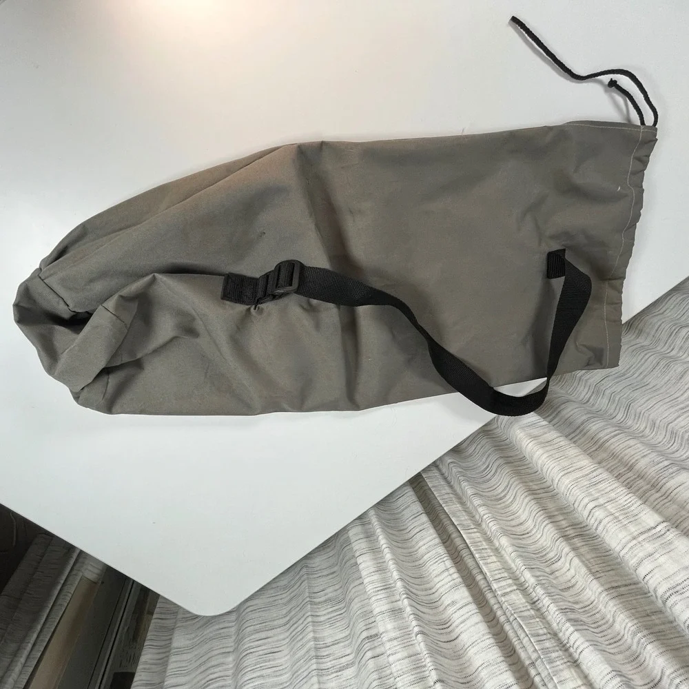 Ford No Boundaries Gear Bag Gray Drawstring Strap 28